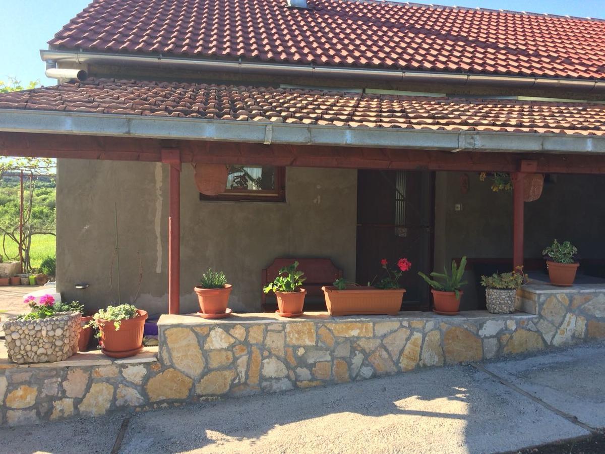 Ferienwohnung Apartman Rosa Skradin Exterior foto